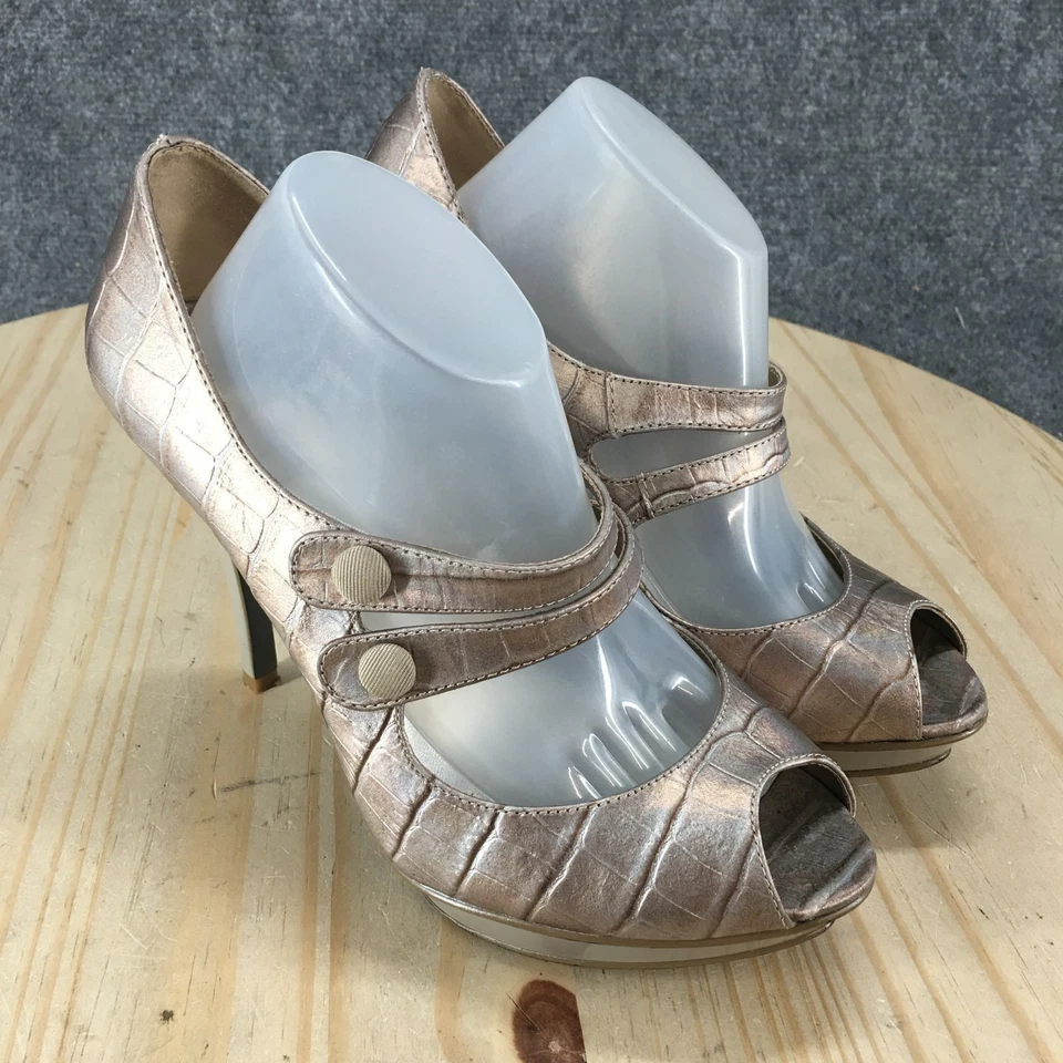 Tacones Carlos by Carlos Santana para mujer 7M Bliss Pump dorado punta abierta aguja informales Foto 3 de 4