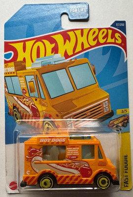 2021 Hot Wheels FAST FOODIE 2/5 TREASURE HUNT Quick Bite 37/250