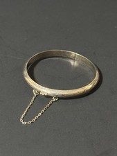 Vintage Sterling 925 Child  s Hinged Bangle Bracelet
