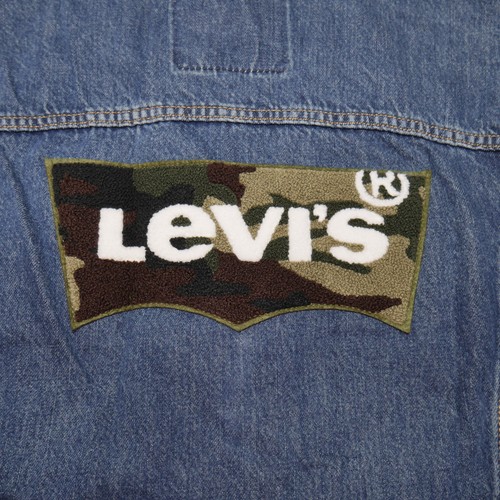 Levis Camo Denim Jacket Men's Size L 
