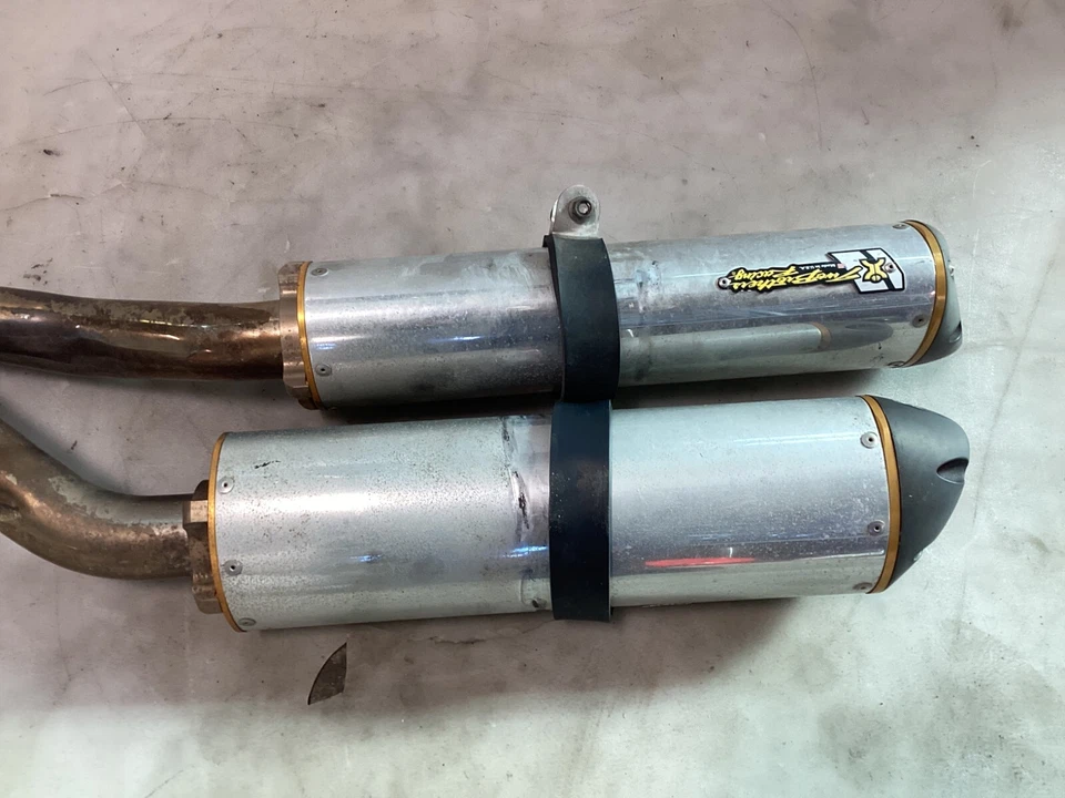 07-08 Yamaha R1 Two Brothers Racing Carbono M-2 Sistema Doble Deslizable Foto 4 de 4