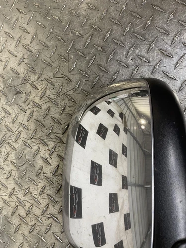 1999-2002 Chevrolet Silverado Driver Left Side Mirror Chrome Oem