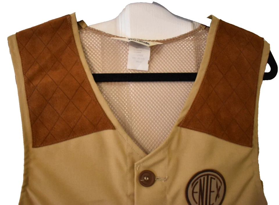 Vintage 70's Duxbak Hunting Vest Men's Button Up Mesh Size Large "New with Tags" - Image 3 of 4