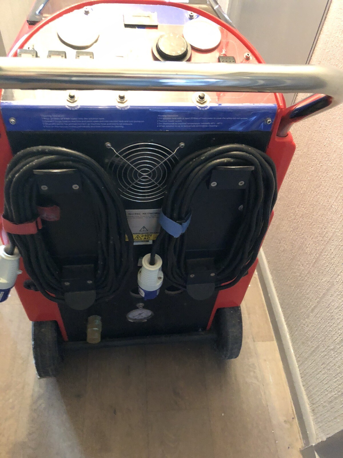 Alltec Tripe Vac Carpet Cleaning Machine , Selling As Spares Or Repairs
