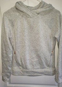 old navy gray sweatshirt