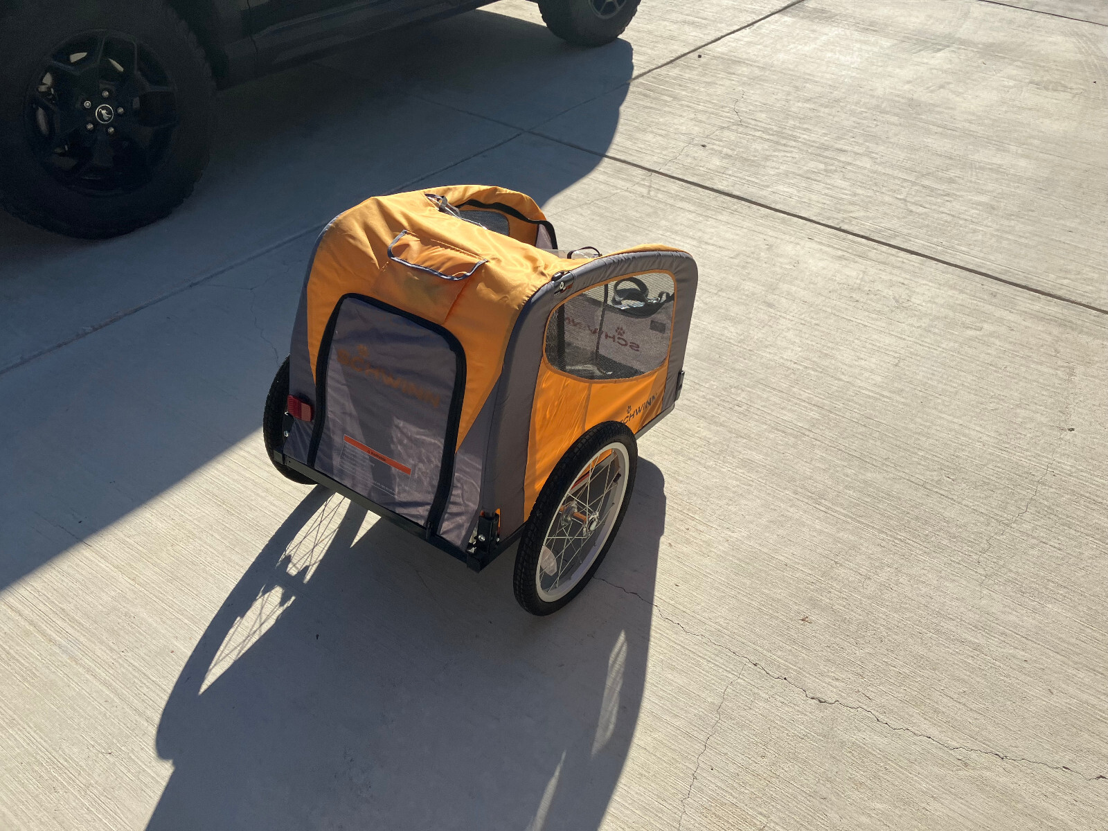 Schwinn Rascal Bike Dog Trailer, Carrier for Small and Large Pets,Easy