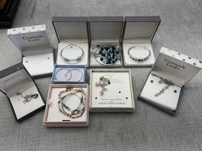 Mixed Brands Womens Jewelry 20pc Lot Earrings Bracelets Necklaces Multicolor
