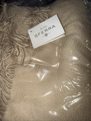 Sferra Dorsey 100% Cashmere Throw Blanket Champagne  Fringed50''x 70''  NEW