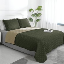 California King Size Reversible Quilt Set with 1 Quilt and 2 Pillow Shams, Soft