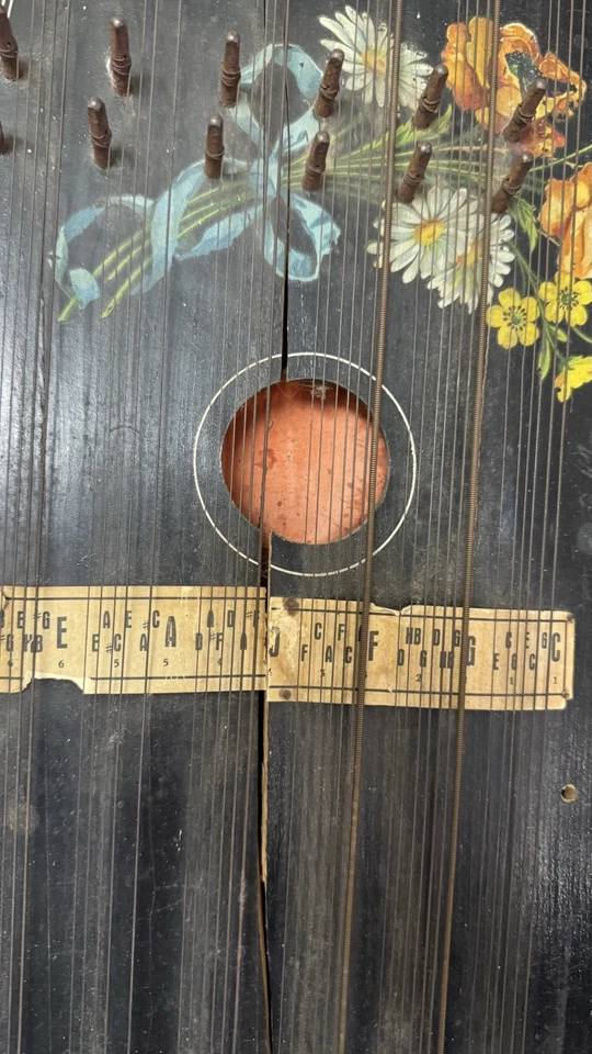 Antiguo acorde martillo cítara del siglo XIX hecho en Alemania Foto 3 de 4