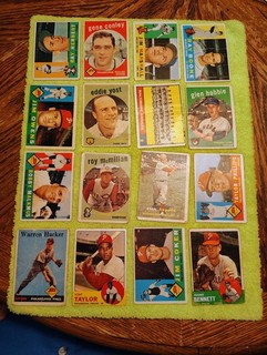 Lot of 224 Vintage 1950s & 60s Assorted Topps Baseball Low Grade to VGEX