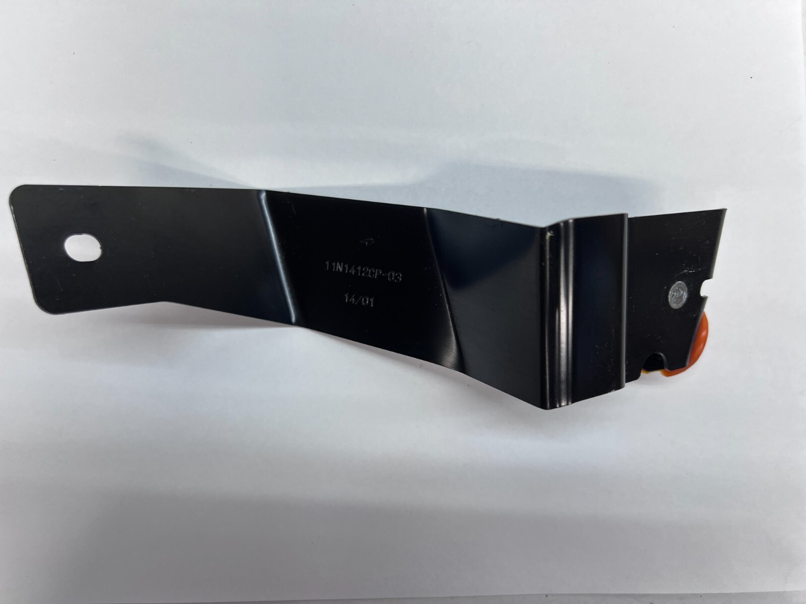 MCLAREN 650S DEAD PETAL MOUNT BRACKET  OEM 11N1412CP