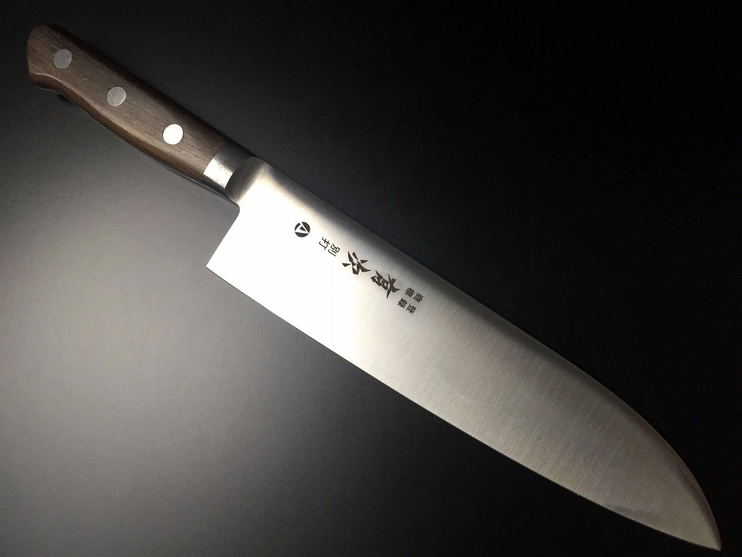 Japanese Chef's Knife ARITSUGU Gyuto AUS-10 Steel Kitchen 180 mm 7.08" Saya N
Opens in a new window