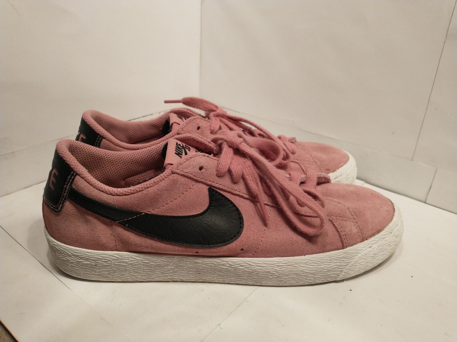 nike sb blazer vapor pink