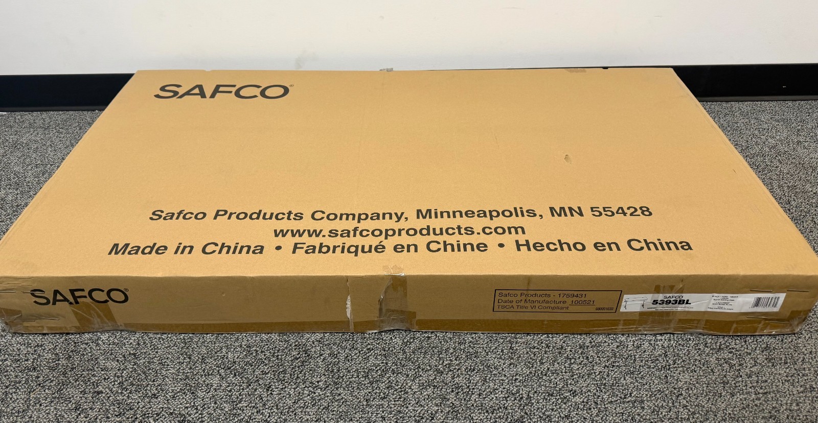 Safco 5393BL Computer Gaming Desk (47.2”W x 23.6”D x 29.5”H) BLACK,  LED Desk