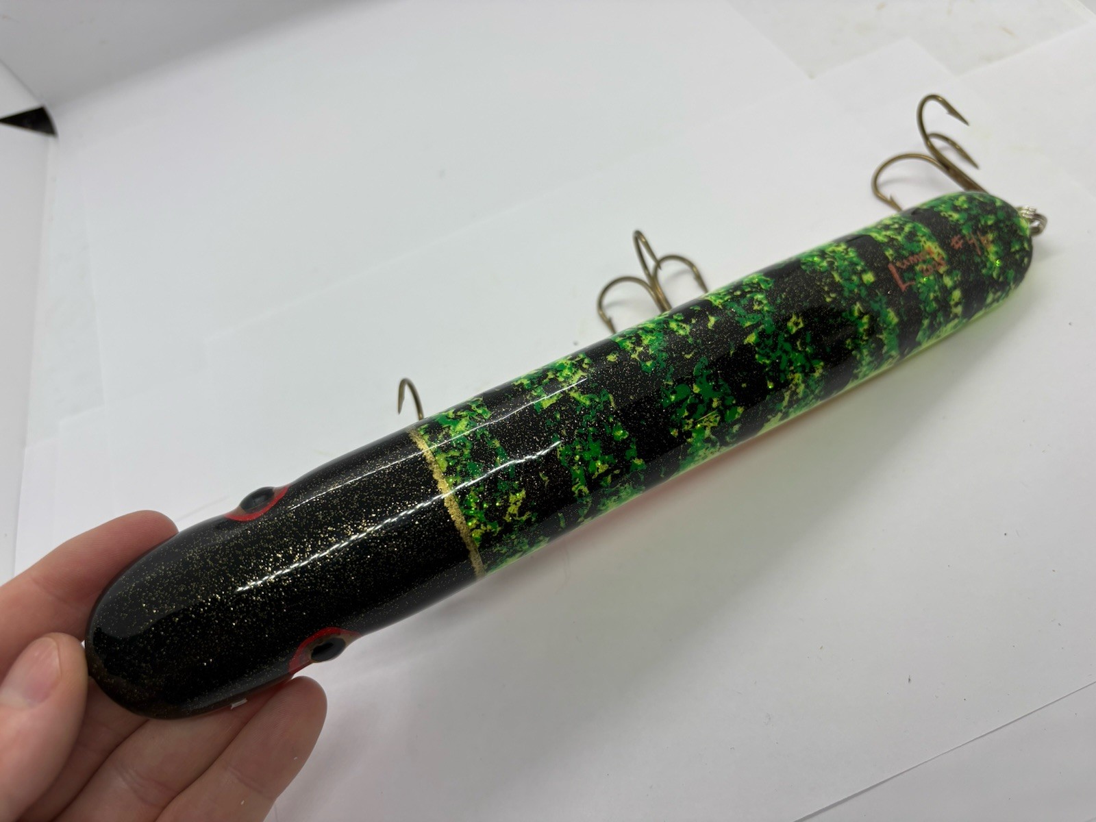 10” Lumox Lures Scallywag Glitter Rolf Perch Weighted Jerkbait Musky Lure - Image 5