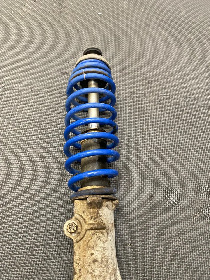 (LEAKING) 1997 Polaris Xpress 300 2x4 OEM Right Strut Shock Tower Assembly - Image 3 of 4