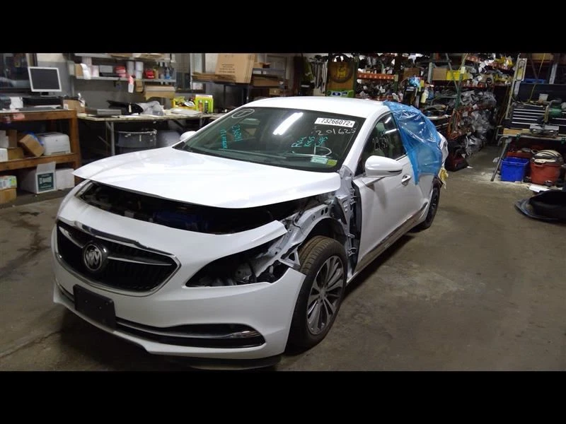 Lámpara antiniebla del lado del conductor compatible con 06-16 IMPALA 1159106 Foto 4 de 4