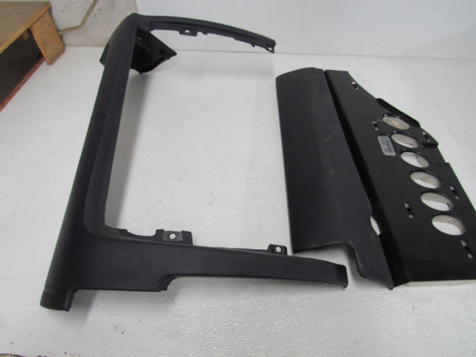 2013 BENTLEY CONTINENTAL GTC GT RIGHT SIDE LOWER DASH TRIM PANEL BLUE OEM 6872