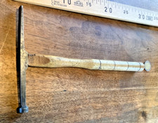 outils anciens,old tool, vieux outils, beau marteau de precision...