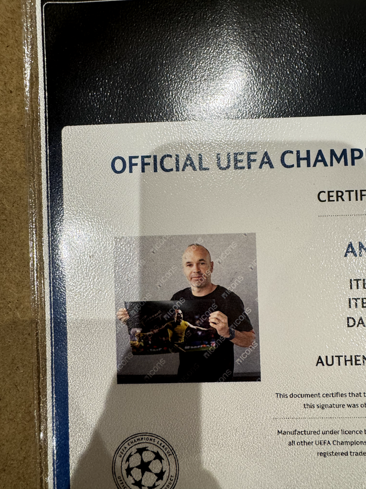 ANDRES INIESTA SIGNED & FRAMED ICONS.COM OFFICIAL CHAMPIONS LEAGUE ...