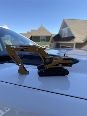 Caterpillar 365B L Excavator By Norscot 1/50th Scale