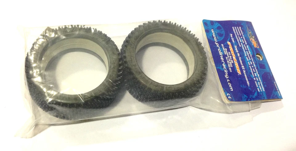 Proline 9024-01 Two New Step-Up M2 (Medium) Tires for Off-Road 1:8 Buggy - Bild 3 von 3