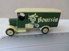 morris camion fourgon modele van boursin - corgi
