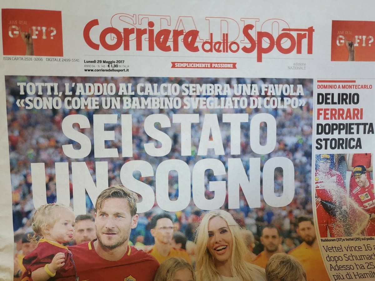 Corriere dello Sport originale giorno dell'addio al calcio di Francesco  Totti