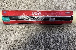 18” Wooster Pro Shed-Resistant Knit High-Density Fabric Roller Cover 18" x 3/4"