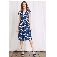 Boden Casual Jersey Dress in Island Sapphire Island Vine