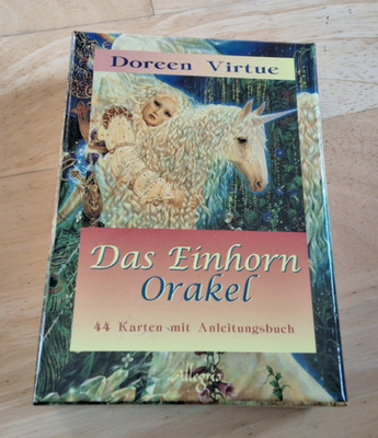 Doreen Virtue - Das Einhorn Orakel - 44 Karten mit Anleitungsbuch