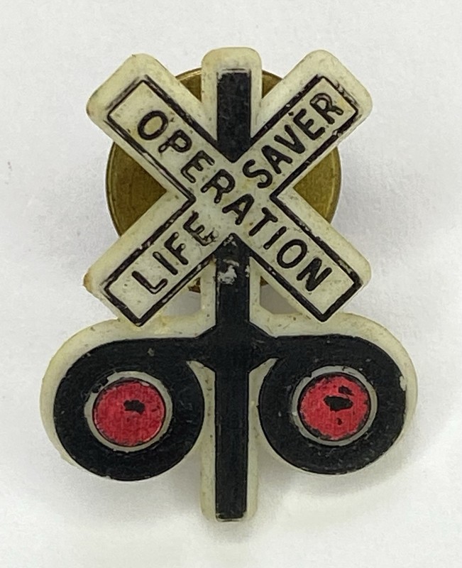 Operation Lifesaver Railroad Crossing Sign Plastic Lapel Hat Pin Train RR