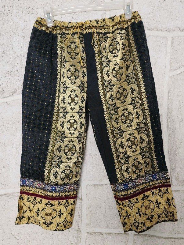 Kendra Duck boho floral capri pants gold black woman size S