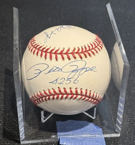 PETE ROSE REGGIE JACKSON SIGNED MLB BASEBALL ROSE INSCRIBED 4256 JSA AUTH.