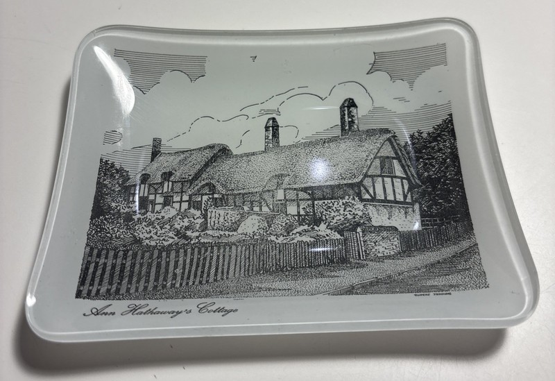 Ann Hathaway’s Cottage Image On Small Glass Dish / Ashtray? 5”x4” Rupert Jenkins