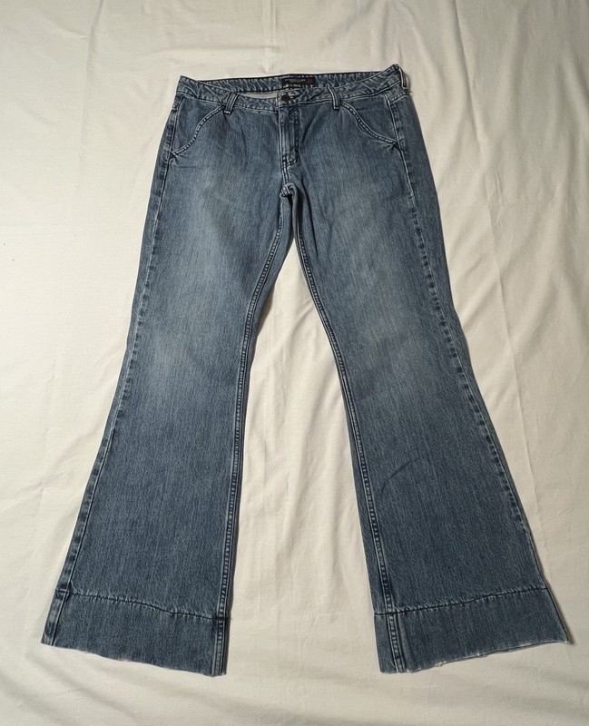 Womens American Eagle Jeans Wide Leg Flare Jeans Y2K Low Rise Denim Sz 12