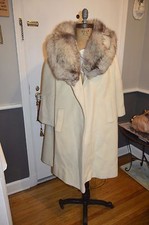 lilli ann cream wool open style coat gray fox fur collar m/l