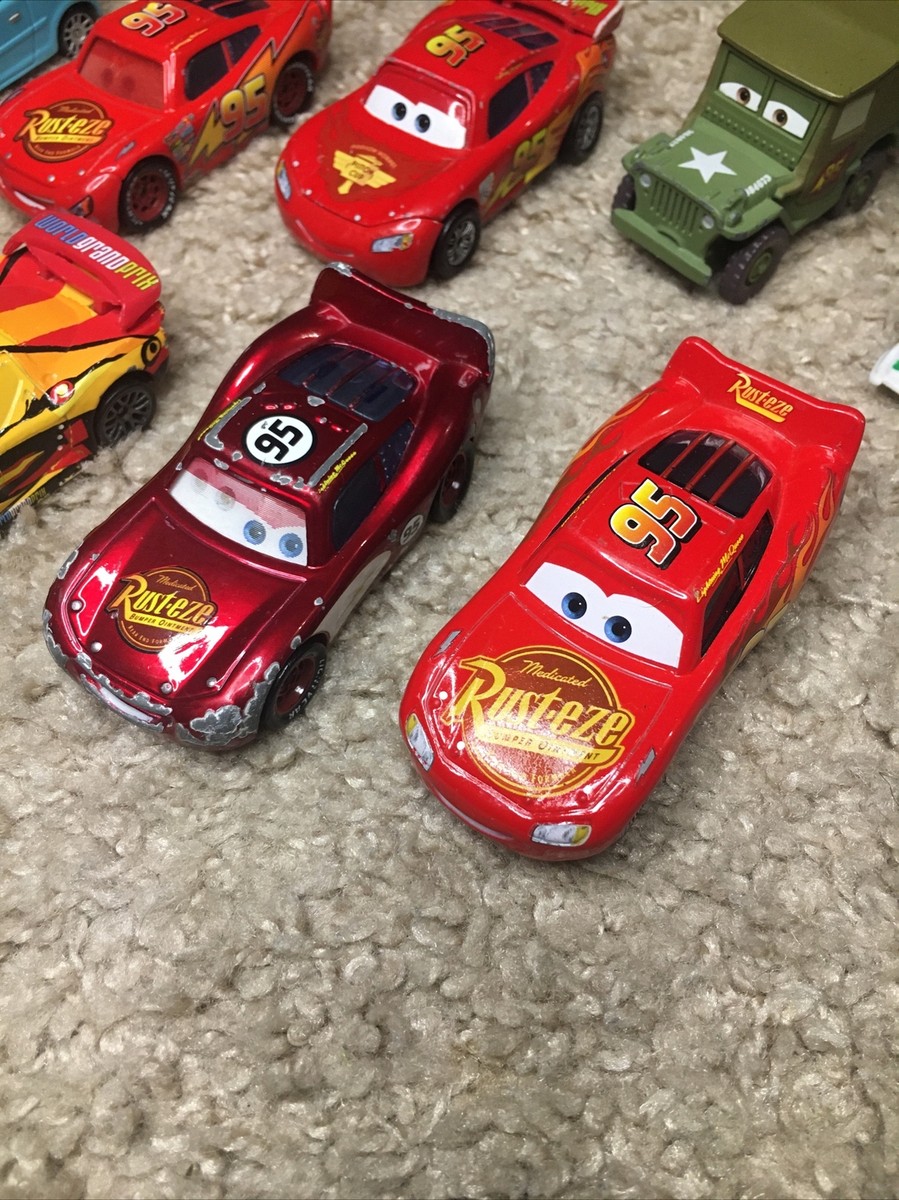 未開封Disney Cars World Grand Prix Set $_12.JPG?set_id=880000500F