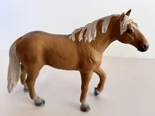 Schleich 13618 PALOMINO STALLION 2006 Retired Horse Flaxen Mane