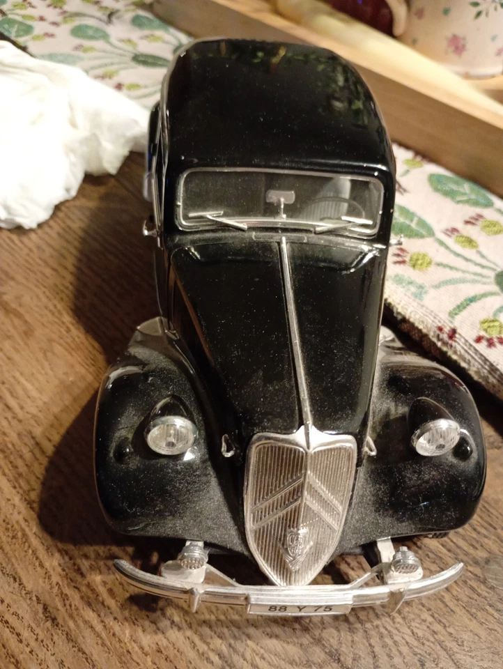 modellini auto Scala 1 :18 usati - Immagine 3 di 4