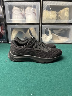 Under Armour Women s Mojo 2  Triple Black  Brand New No Box Size 6