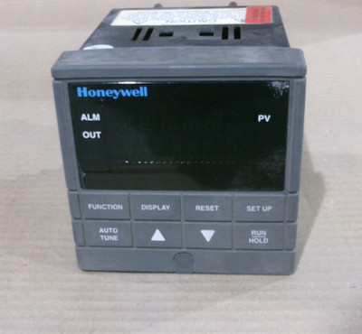 HONEYWELL UDC2000 MINI-PRO TEMPERATURE CONTROLLER DC200H-2-000-1F0000-0 UDC AK