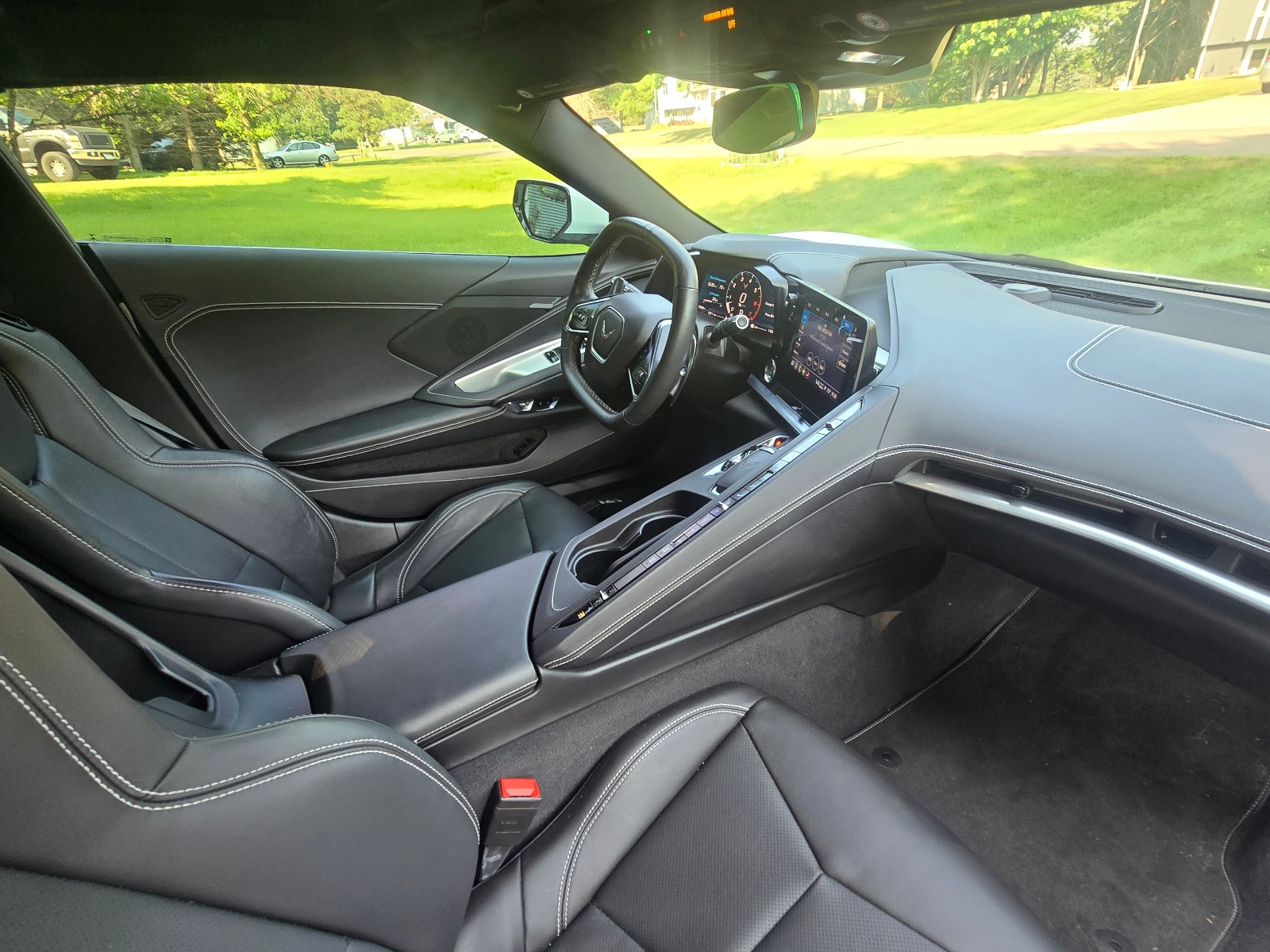 2021 White Chevrolet Corvette   | C8 Corvette Photo 9