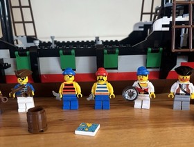 Vintage Lego 6286 Skull&rsquo;s Eye Schooner - Incomplete