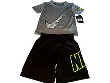 Nike NWT Boys Size 6 Gray T Shirt Black Shorts Neon Logo 2 Piece Set Outfit