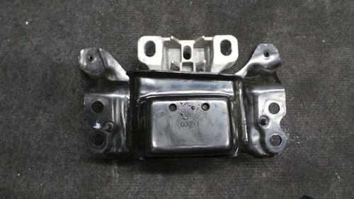 2L20A55* AUDI A3 8V Golf 7 Skoda Octav  Getriebelager Getriebehalter 5Q0199555AB