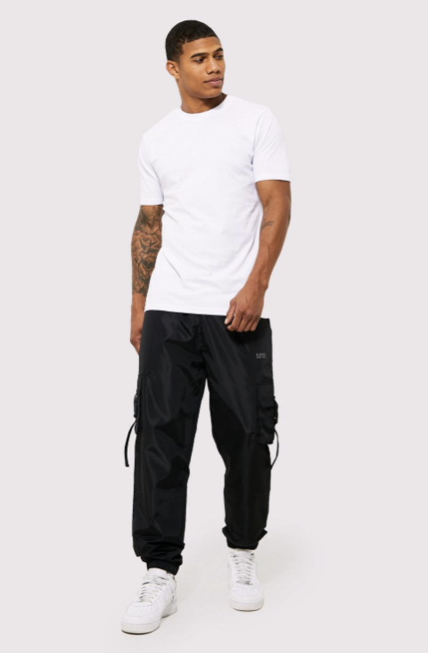 BooHoo Men Black Shell Buckle Joggers Size S Brand New With Tags