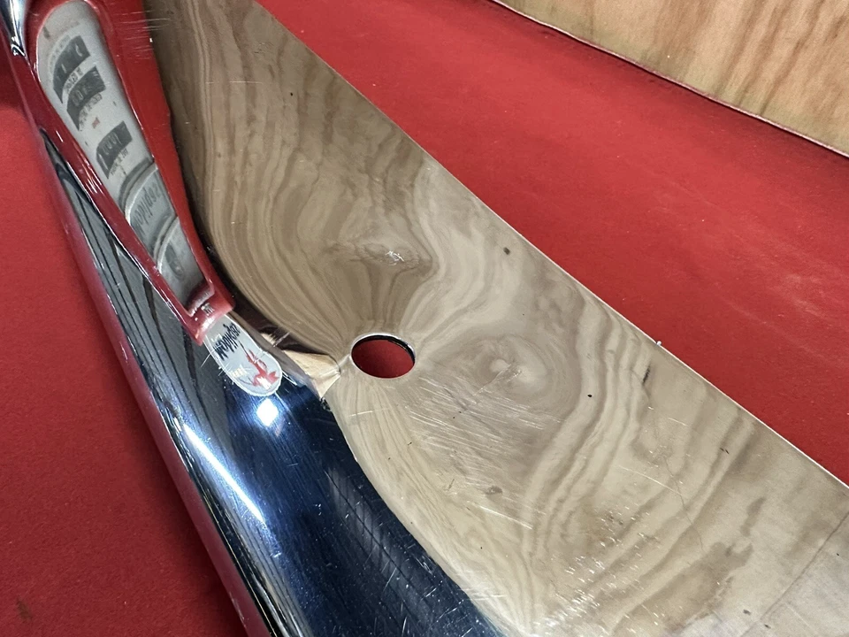 PARAGOLPES SUPERIOR DELANTERO LINCOLN CONTINENTAL MARK II 1956-1957 56-57 FoMoCo Foto 3 de 4