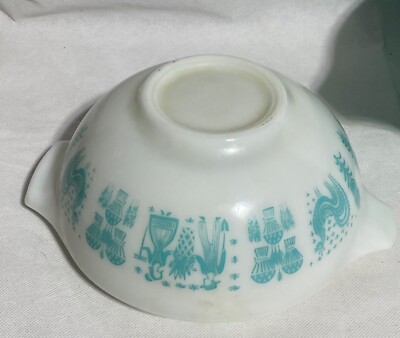 PYREX 4-Piece Amish Butterprint, Cinderella Mixing Bowls 441, 442